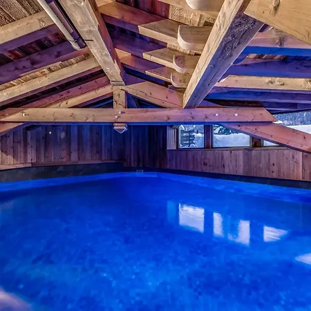 & Le 3* Val-dʼIsère