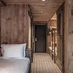 & Le 3* Val-dʼIsère