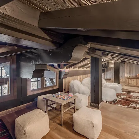 & Le 3* Val-d'Isere